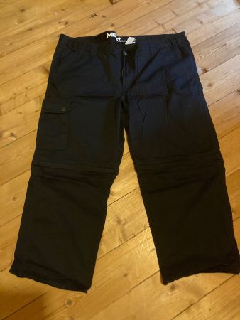 Men + Hose Grösse 32 (64) Hose mit abnehmbaren Beinen