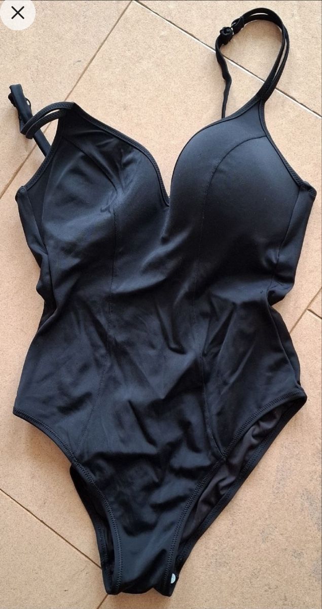 Costumi da bagno & Bikini: Badeanzug schwarz – Usato da Alchenstorf venduto da ann_ppl8