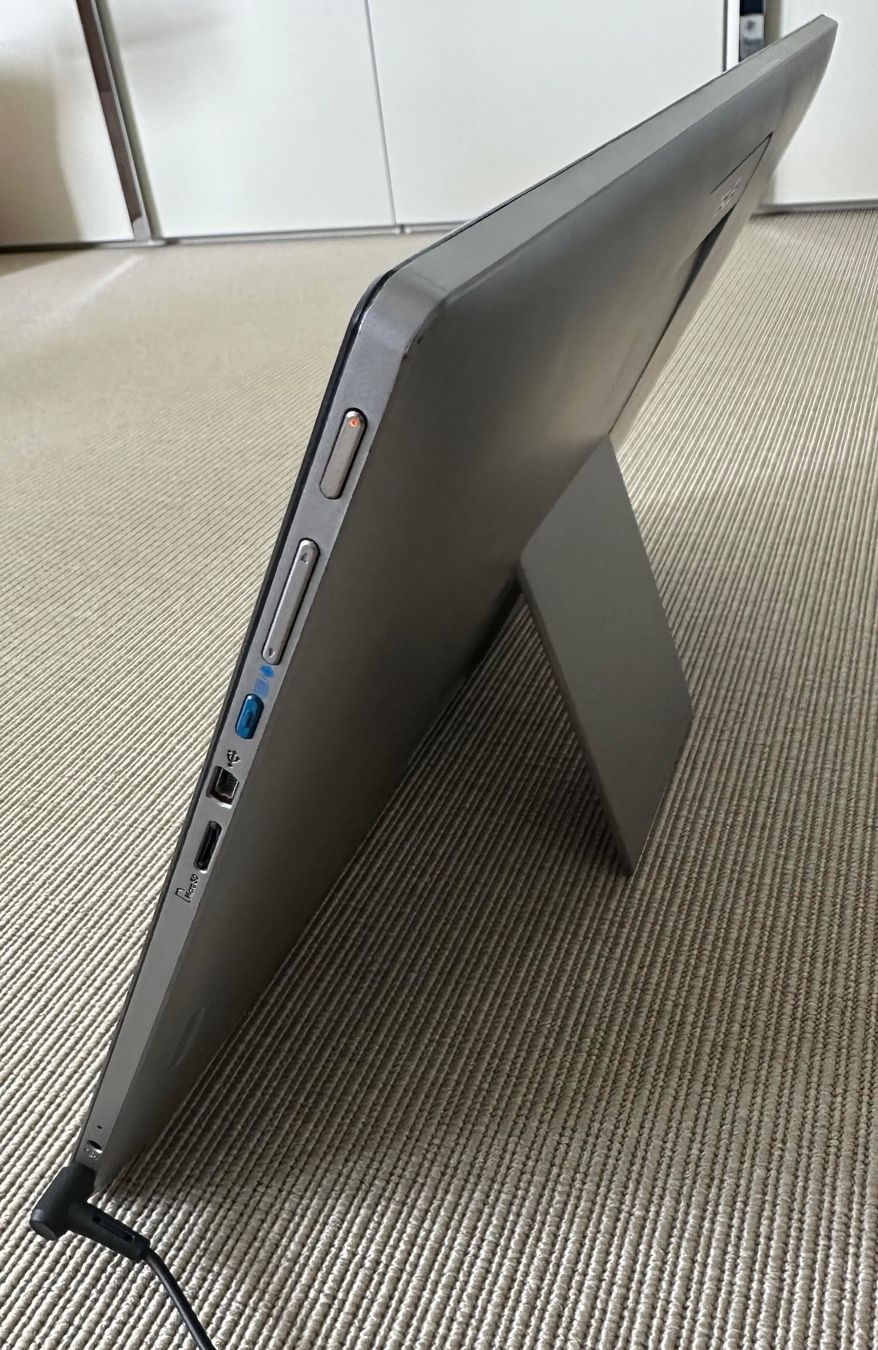 Asus Tablet PC: Tablette Asus 18,4" modèle P1801-T – Usato da préverenges venduto da soso058 1