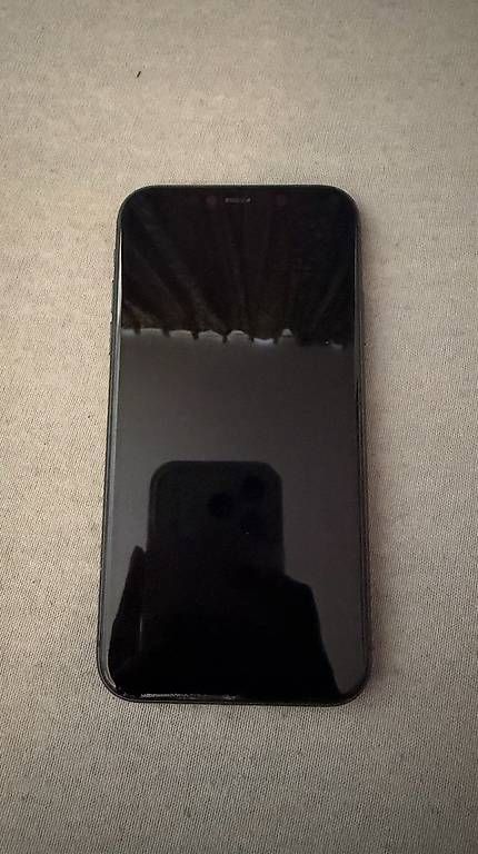 Telefoni cellulari / Smartphones: iPhone 11 128 GB – Usato da Hergiswil NW venduto da aakshi__ 2
