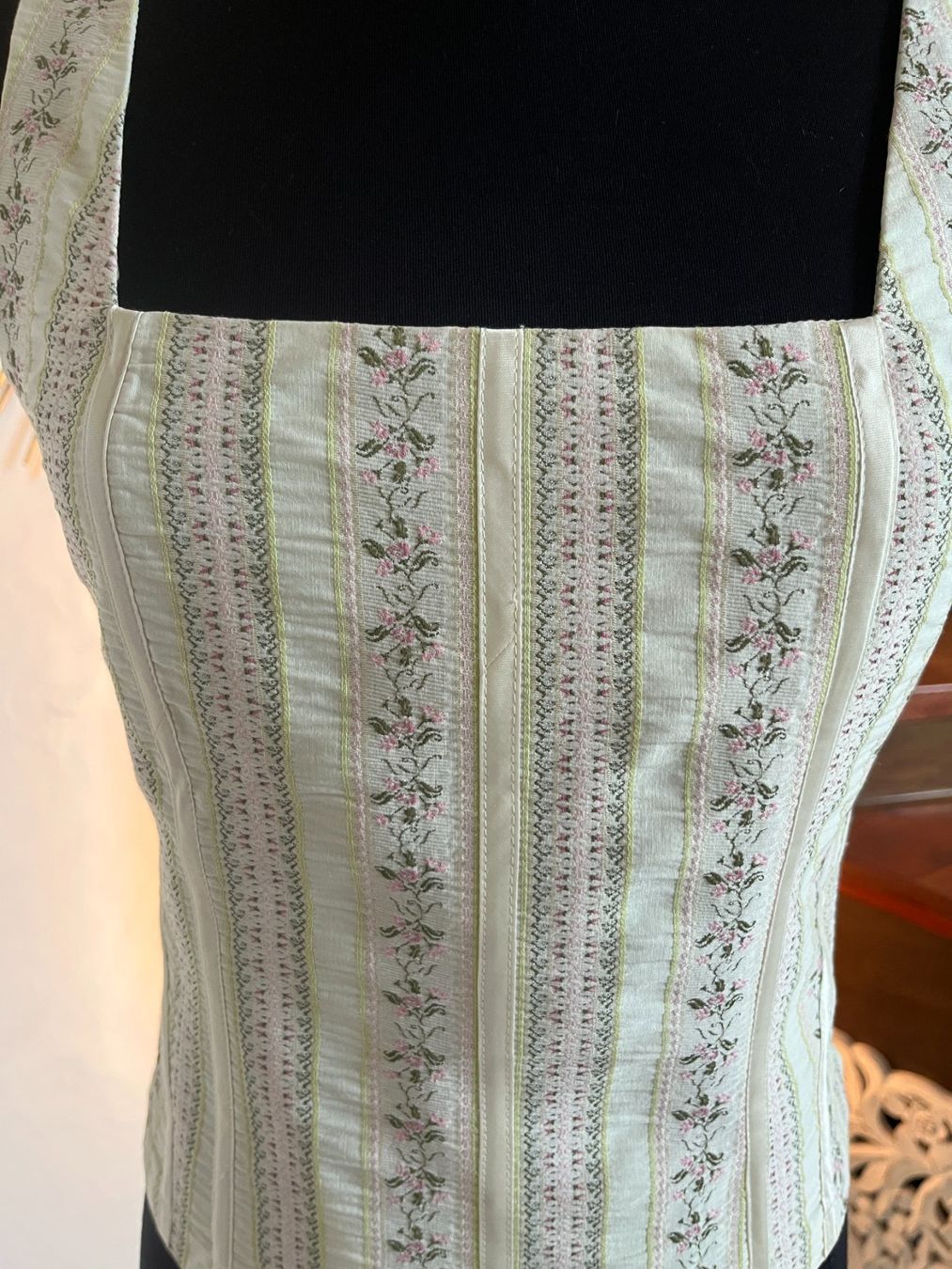 Top: Top folklorique S – Usato da Seiry venduto da vanille08 1