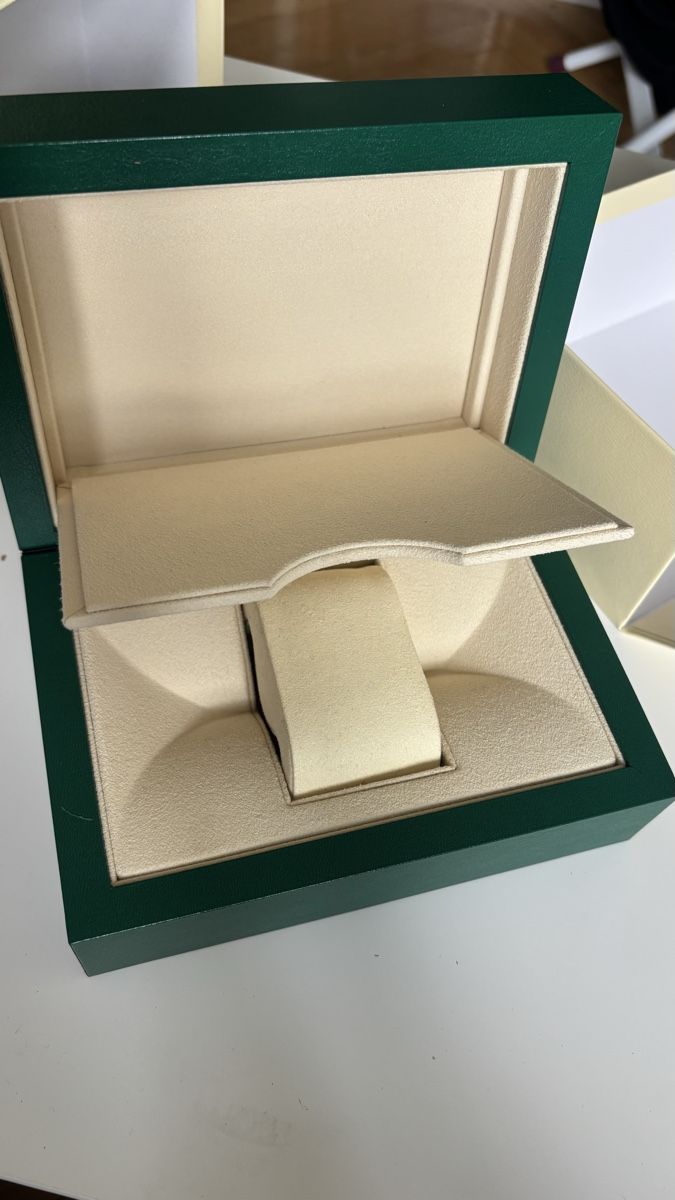 Scatole porta orologi: Box Rolex Oyster M – Usato da Genève venduto da Nathanwatchch 3