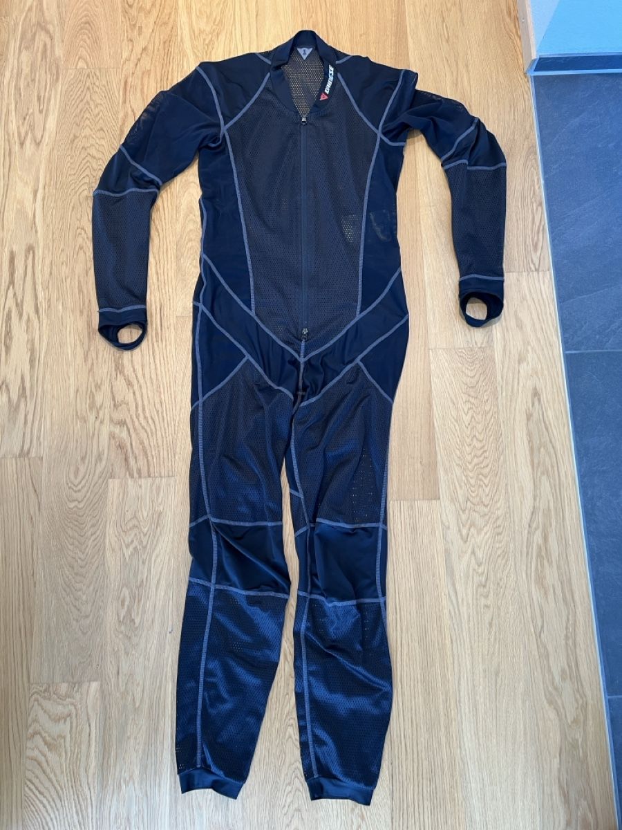 Dainese Completi: Dainese D-Core Aero Grösse M – Usato da Rüeggisberg venduto da NVisuals