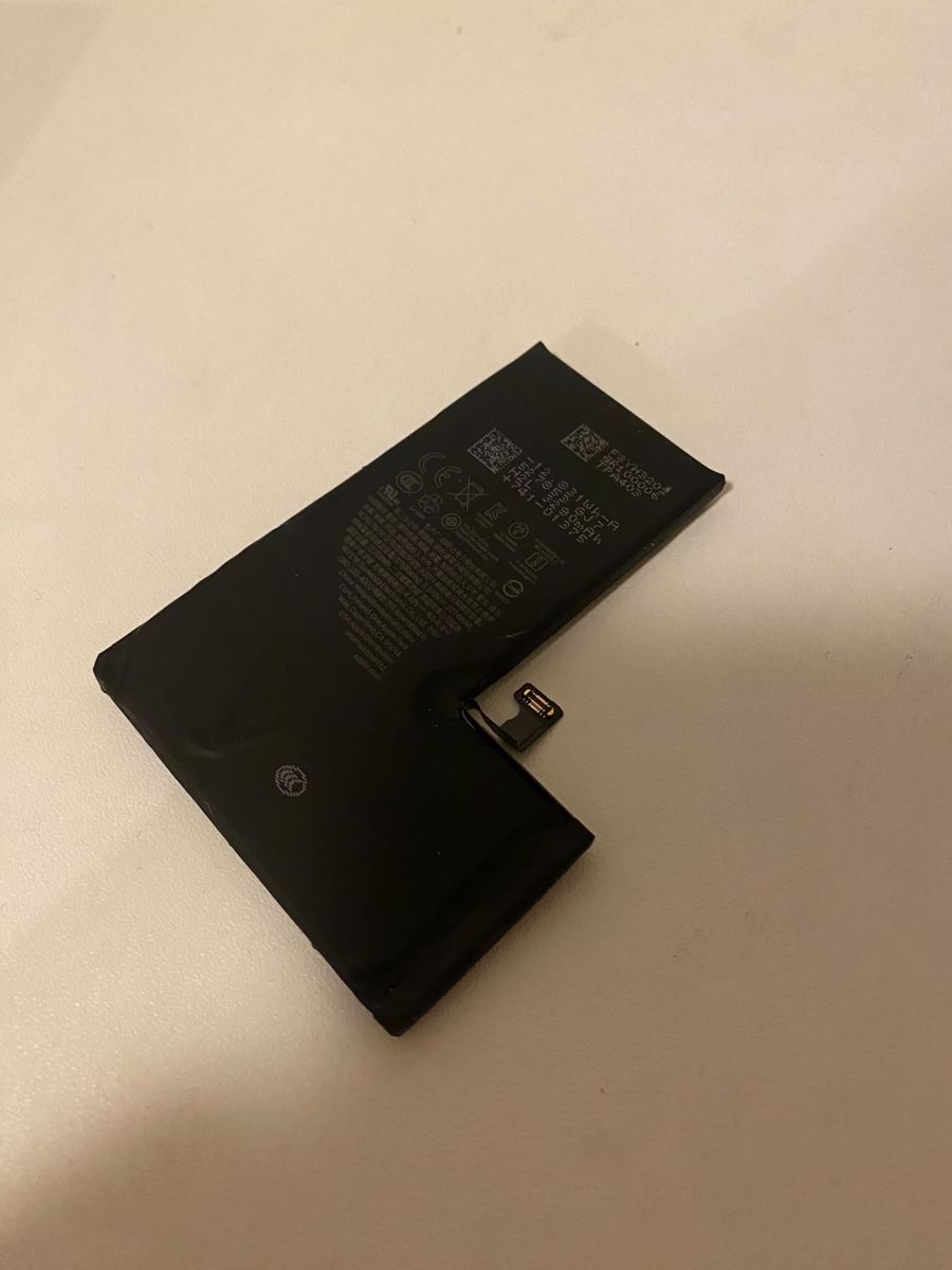 Apple Akkus: iPhone 15 Pro Batterie  – Gebraucht aus Flüelen von kas_gpb7 1