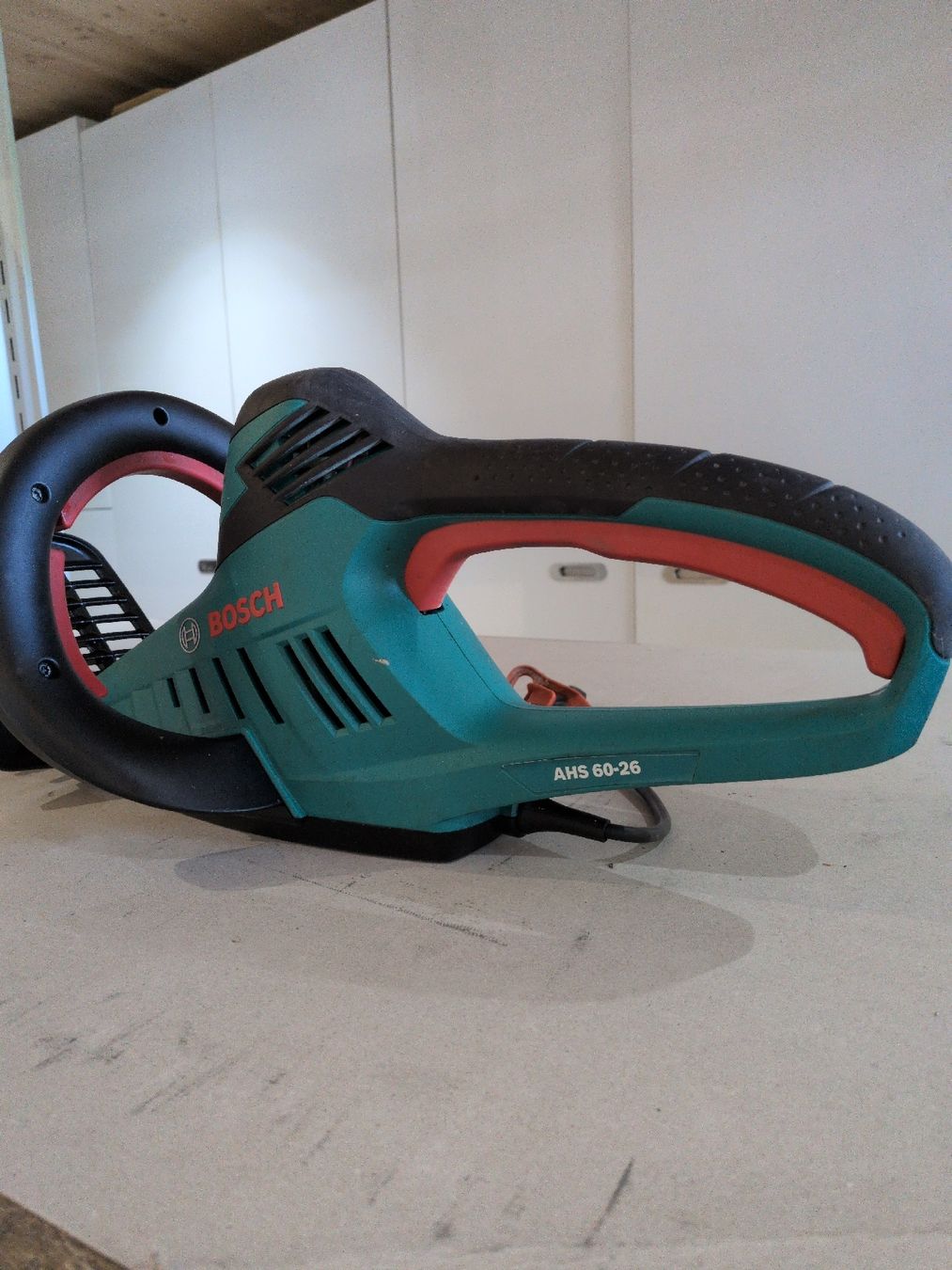 Bosch Tutti gli attrezzi: Bosch Heckenschere AHS 60-26 – Usato da Tagelswangen venduto da Rex600