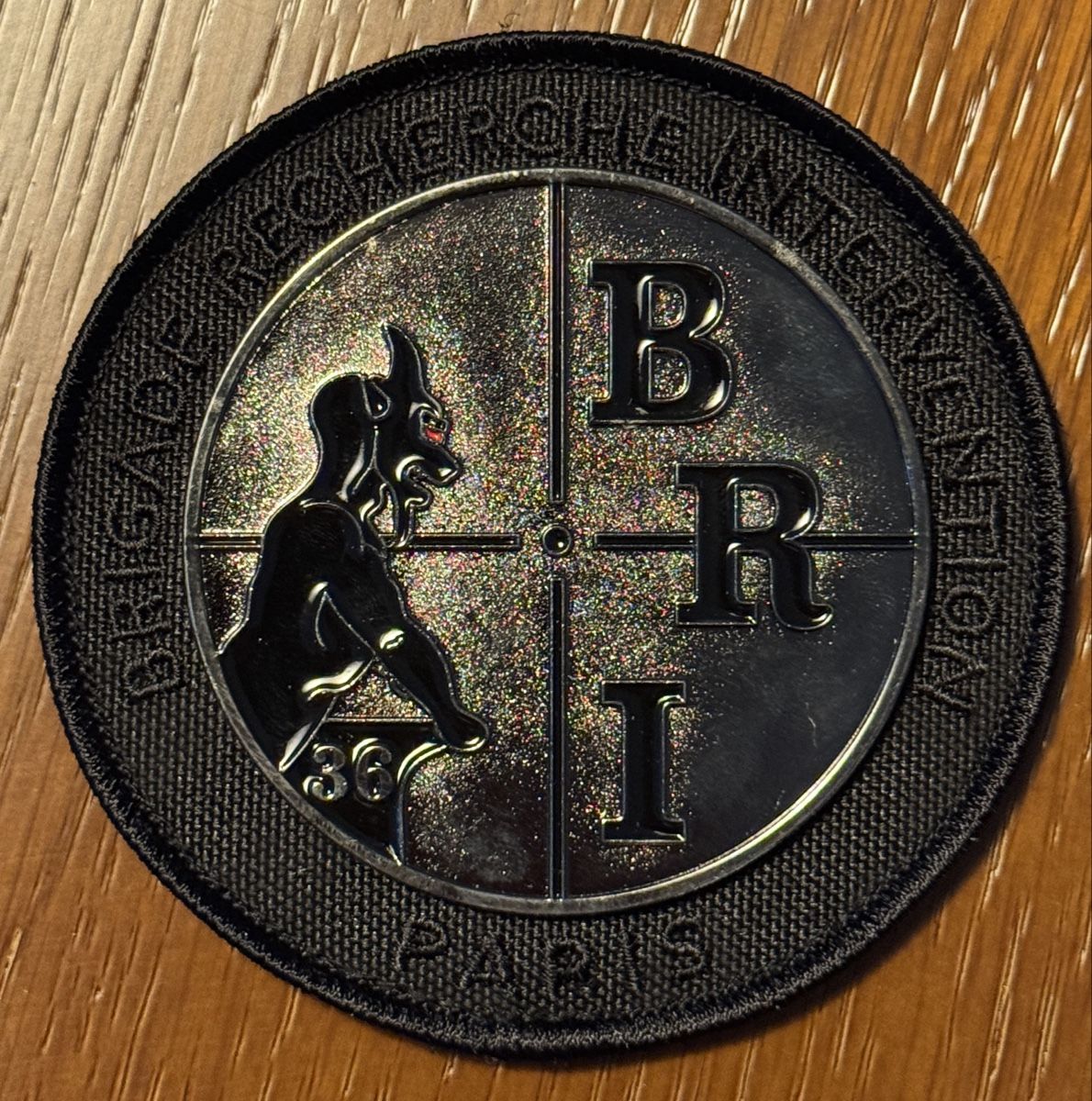 Badge - BRI PARIS (Neu und originalverpackt) in Genève für CHF 25 – mit ...