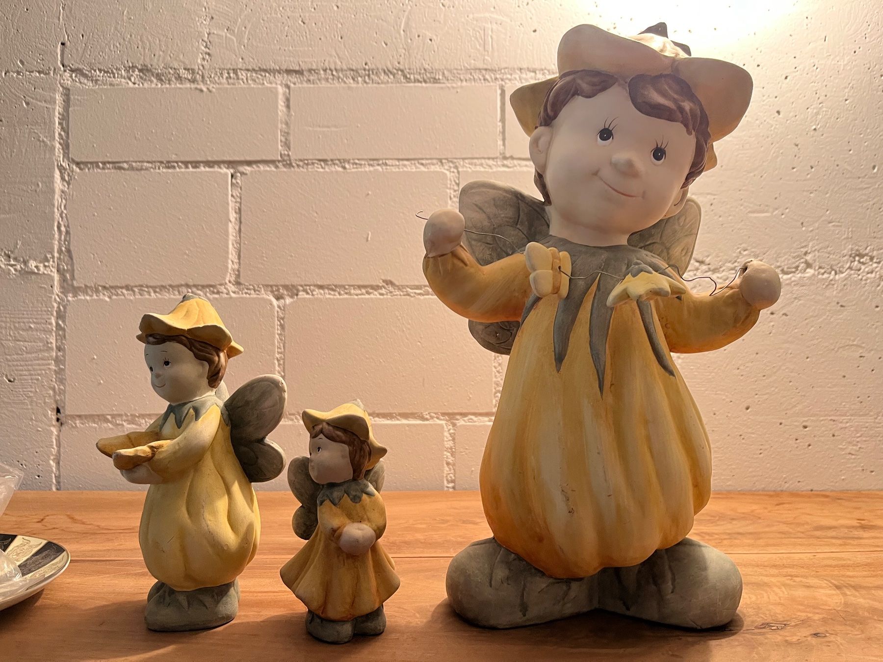 Skulpturen & Statuen: Blumenkinder – Gebraucht aus Gurmels von sar_znc6