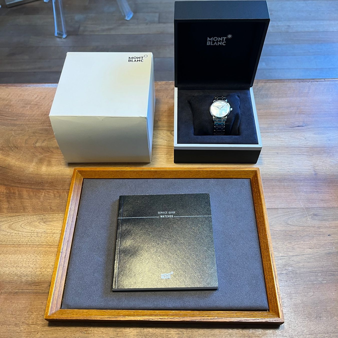 Montblanc Orologi: Montblanc Star Classique MOP Dial Quartz Full Set 7246 – Usato da Carouge GE venduto da Watchaser 9
