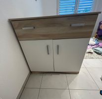Kleiderkasten