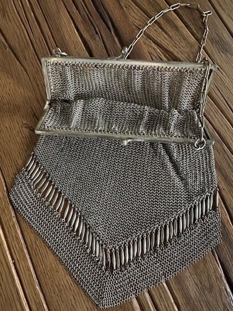 Borse da donna: Tracht, Trachtenhandtasche, Silber – Usato da Hindelbank venduto da vey_t