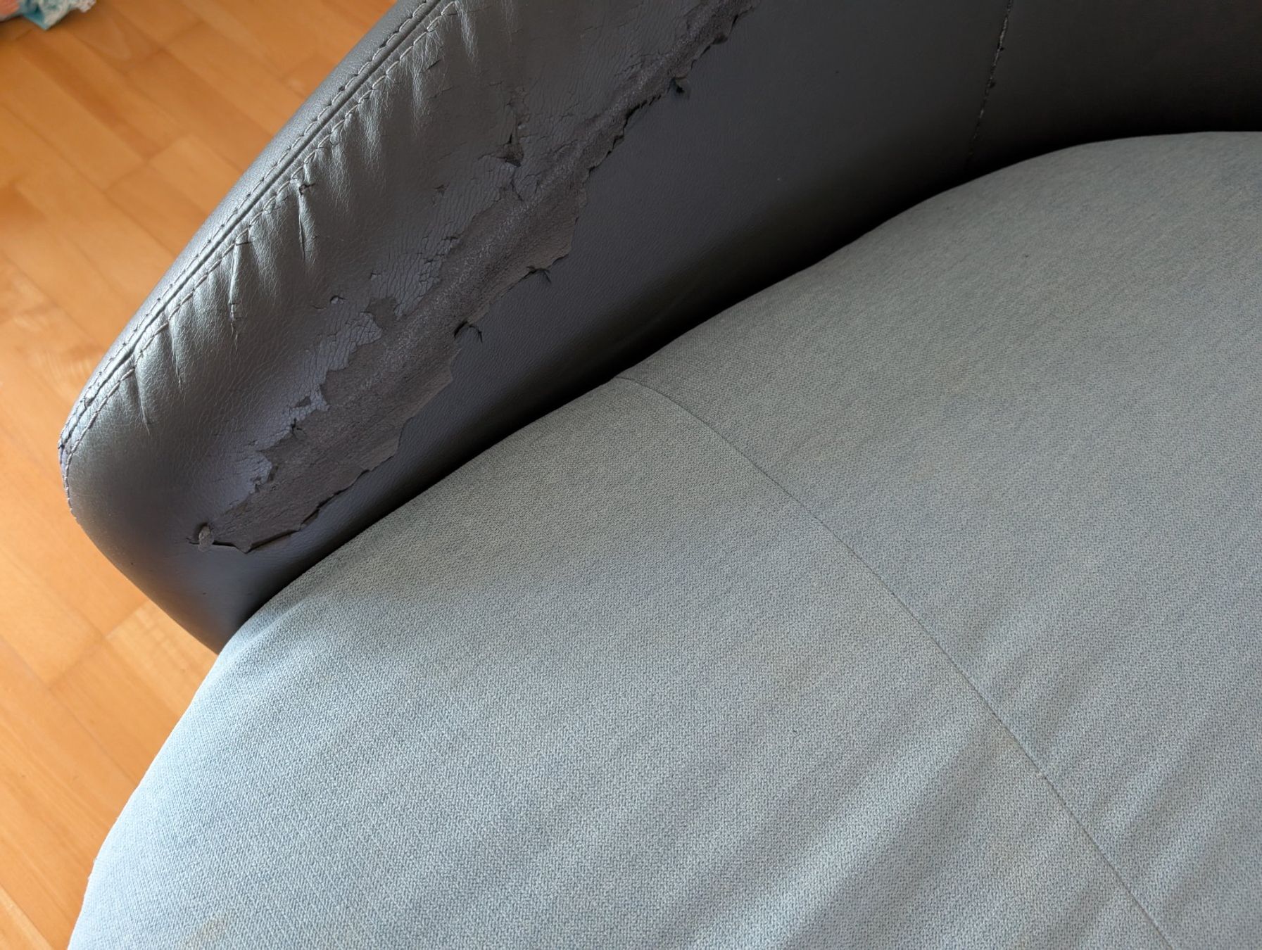 Conforama Divani: Grosses Sofa von Conforama – Usato da Pfäffikon SZ venduto da gosia912 3