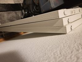 Ikea Regale Elemente aus Metal.
