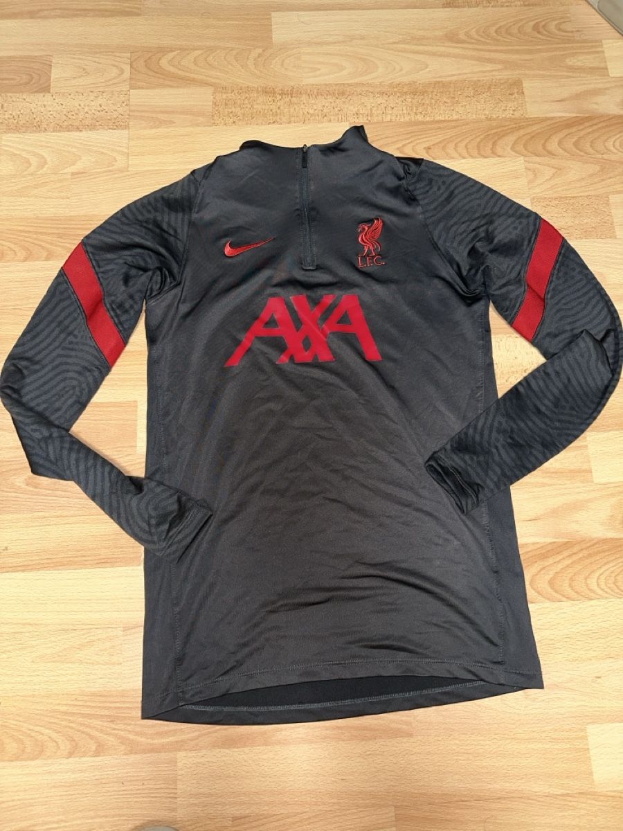 Nike Canottiere & Pantaloni: Fussball Trainingsoberteil Nike LFC Grösse S – Usato da Worblaufen venduto da roi_68mb