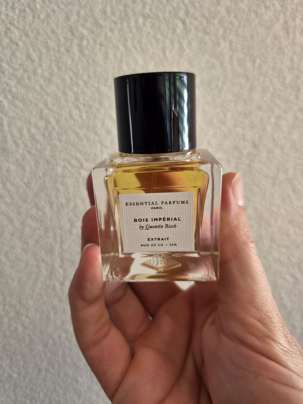 Profumi & Eau de Toilette: Parfum Essential Parfums Bois Impérial Extrait 30ml – Nuovo (secondo la descrizione) da neuchatel venduto da Lelylaan