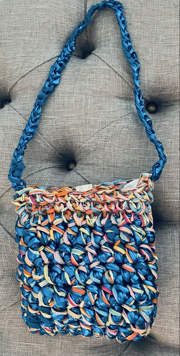 Borse da donna: Tasche  bunt 15x17cm neu – Nuovo e nell'imballaggio originale da Au ZH venduto da Jaggy4