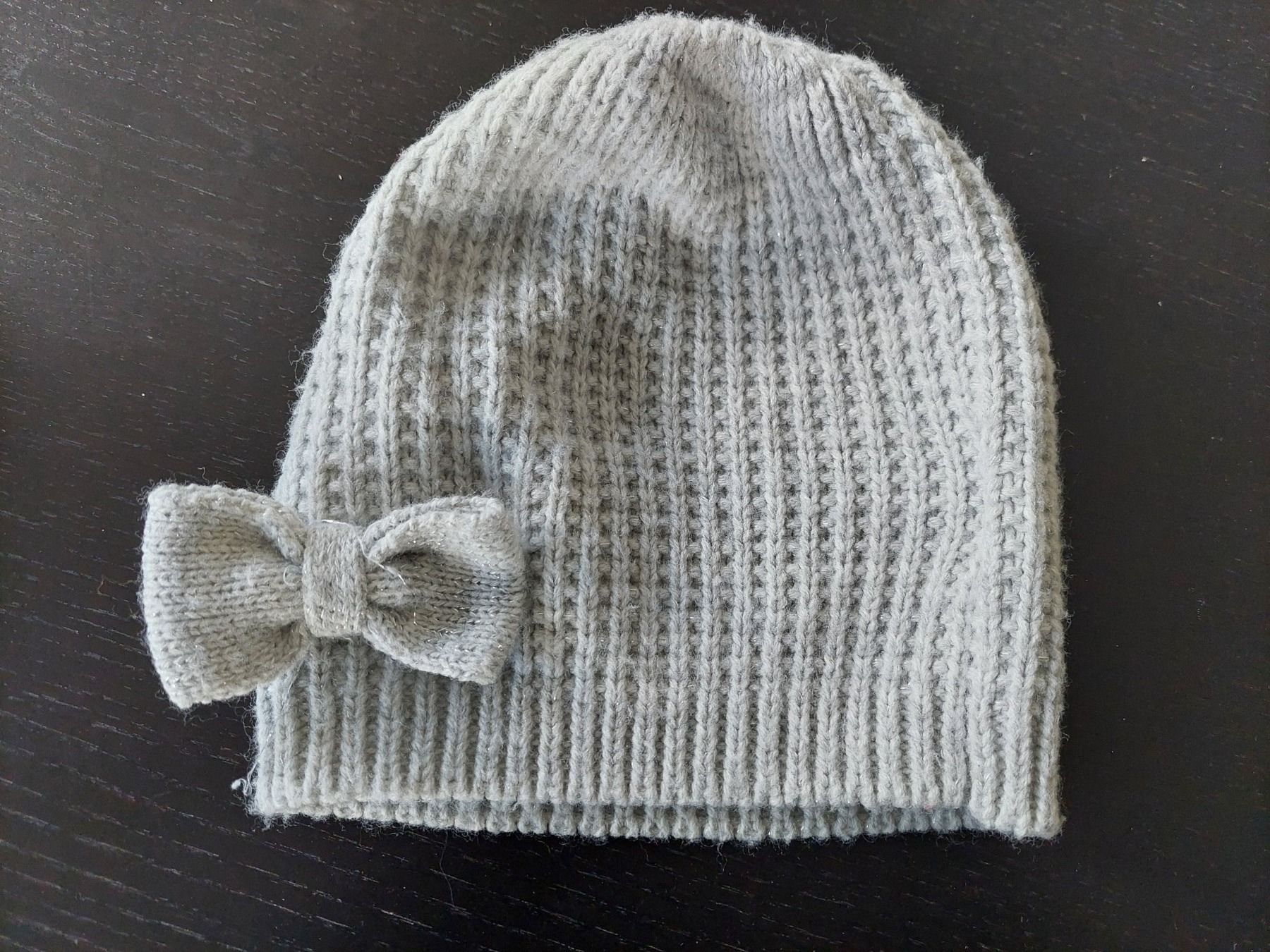 H&M Altro abbigliamento per bambina: Mütze von H&M Gr. 92 / 104 – Usato da Wiesendangen venduto da troawus