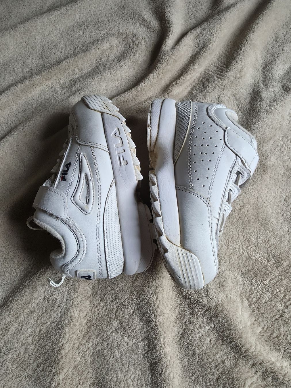 Fila Scarpe per ragazzi: Fila kinder 27 – Usato da Münchenstein venduto da Mira_bellla 2