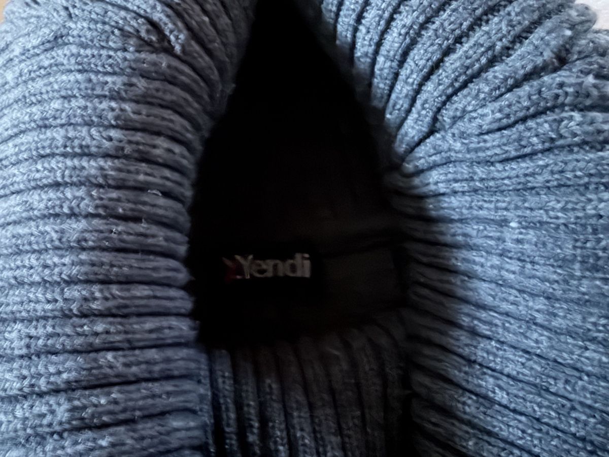 Pulls & Sweat-shirts: Pull sans manches  – D'occasion à Courcelon par odi_9mjv 1