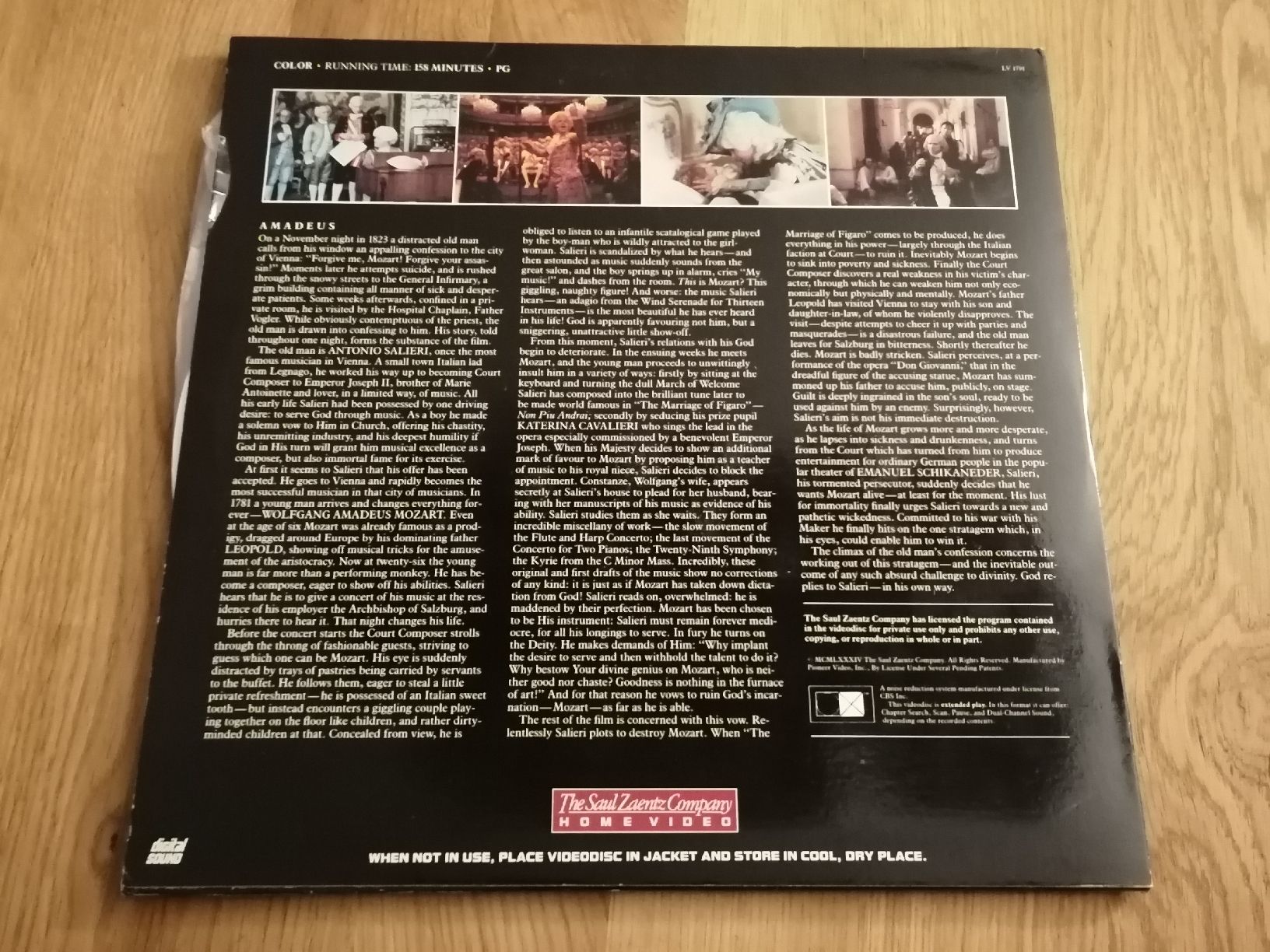 Alle DVDs: Amadeus - Laserdisc / Laservideodisc / Laserdisk – Gebraucht aus Basel von vintagecollector 1