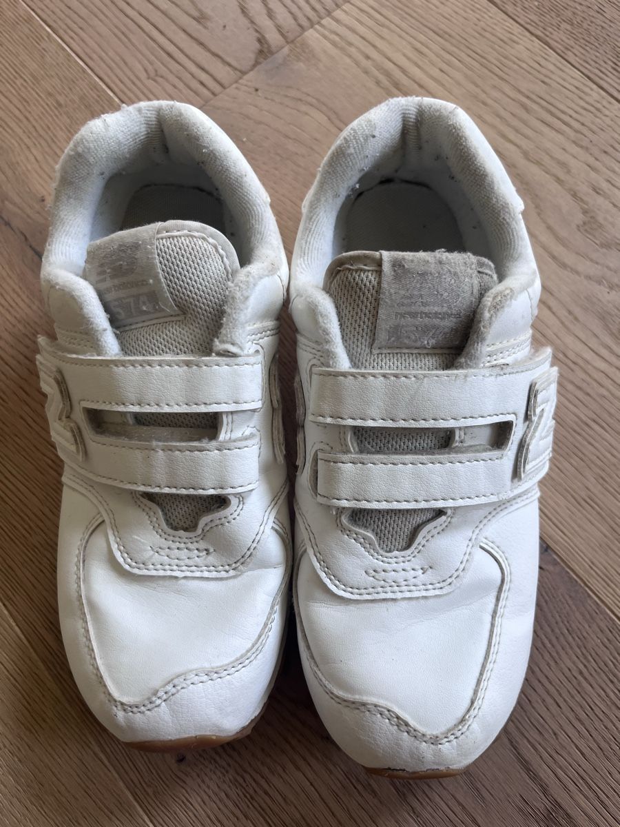 New Balance Scarpe per ragazzi: Sneaker New Balance 574 Gr. 33 – Usato da Buttikon SZ venduto da nene2017 1