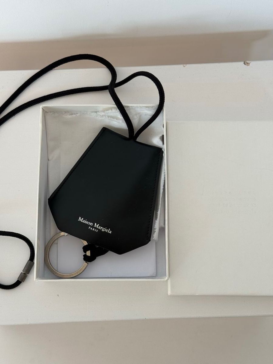 Portachiavi: Maison Margiela Keyring NEW – Nuovo (secondo la descrizione) da Zürich venduto da ljjud 3