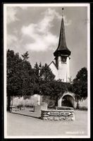 AK Röthenbach i. E., Kirche mit Brunnen und Torbogen