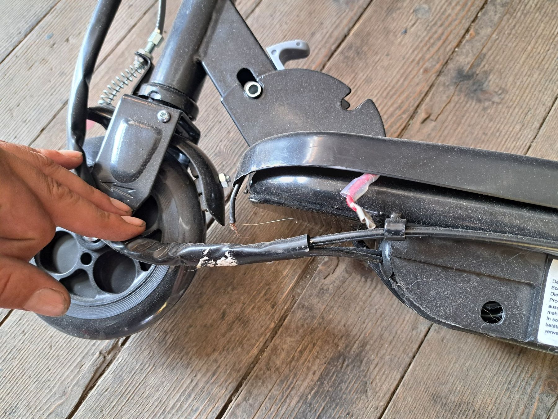 Kickboard: E-Trottinette E-Scooter Kinder E-Flow defekt – Défectueux à Hallau par ZIEGLER-Motorhandel 6