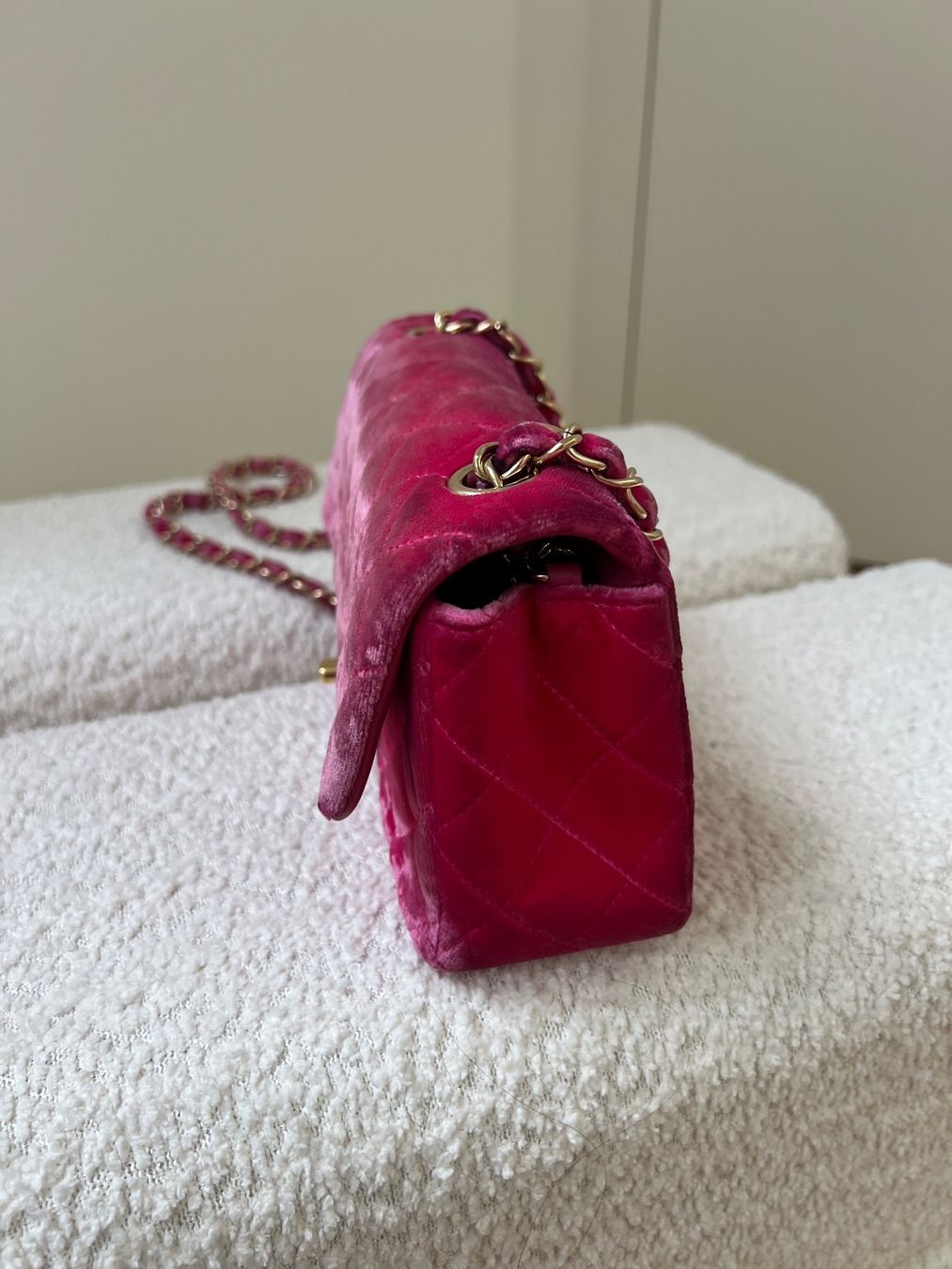 Chanel Borse da donna: Chanel sac à main en velours – Usato da Lutry venduto da roxypoxy 5