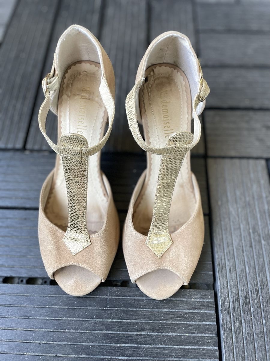 La Redoute Scarpe da donna: Sandalen mit Absatz La Redoute Grösse 37 – Usato da Zürich venduto da cpeckre