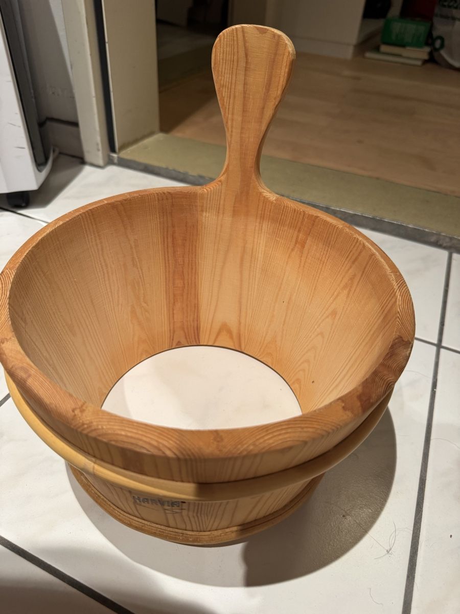 Sauna & Accessori: Harvia Sauna-Eimer , Holz, Top Zustand, Winter – Usato da Widen venduto da Carnevale