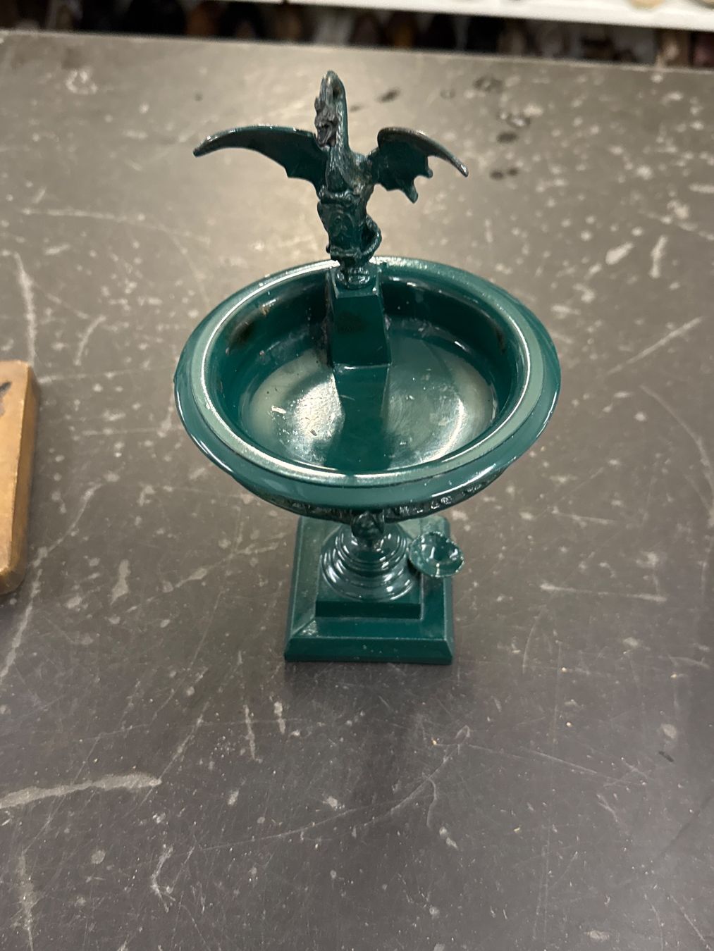 Teiche & Zierbrunnen: Drache Basilisk Brunnen Vintage – Gebraucht aus Pratteln von Cartonsducoeur_bl 1