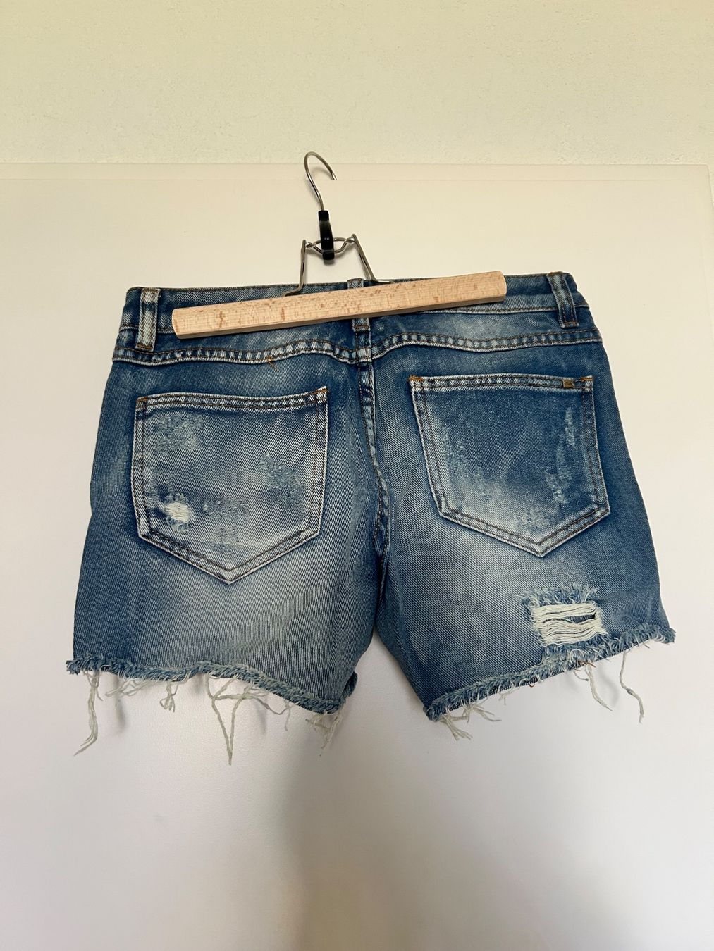 Jeans: Jens Kurze Hosen Vila – Nuovo (secondo la descrizione) da Bad Ragaz venduto da ocl_2fyc 1