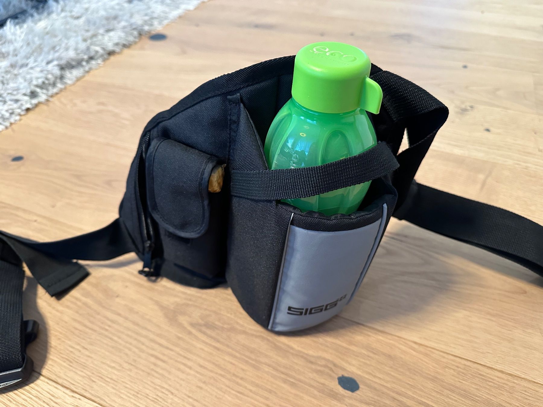 Borse: SIGG Bauchtasche mit Flaschenhalterung – Usato da Rickenbach b. Wil venduto da Salsch 3