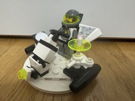 Vintage LEGO System 6815 Hovertron Space Set