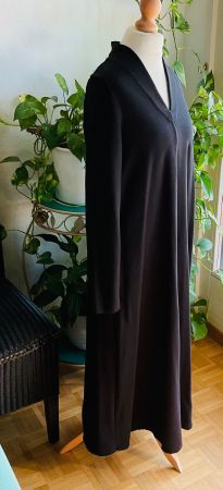 Toute douce robe noire MES SŒURS ET MOI, jamais portée t. S