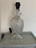 Lampe de table en cristal taillé style classique bon etat