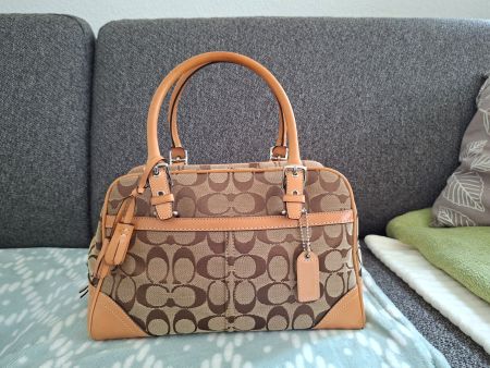 Coach signature Hand Bag /Tasche!!