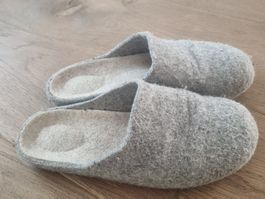 Pantoufles femme feutre gris taille 37