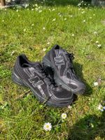 New Balance 740, schwarze Sneakers, Grösse 44.5 Top Zustand.