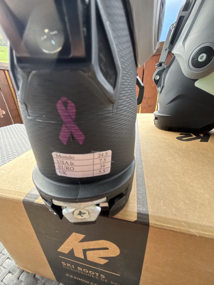 K2 Scarpe da donna: Chaussures de ski K2 Mindbender 90, taille 39 neuve – Nuovo e nell'imballaggio originale da Val-d'Illiez venduto da Laurent046 2