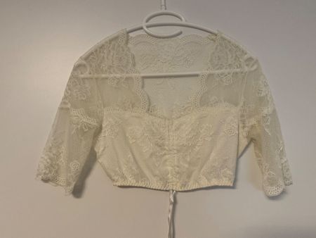 Dirndlbluse Nina von C. Grösse 36 Ivoryweiss