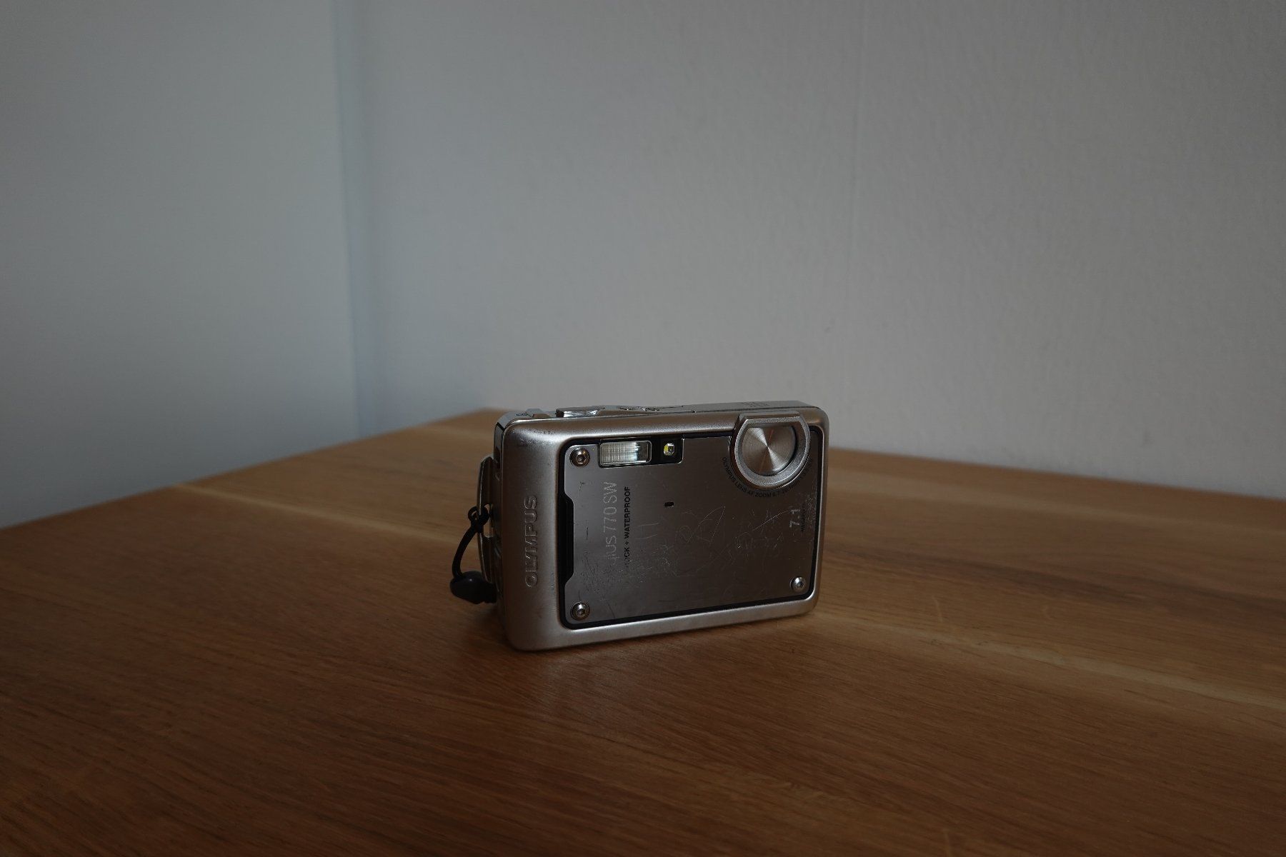Olympus Appareil photo: Olympus us770 SW - Grau – Défectueux à Fribourg par mar_9vlt