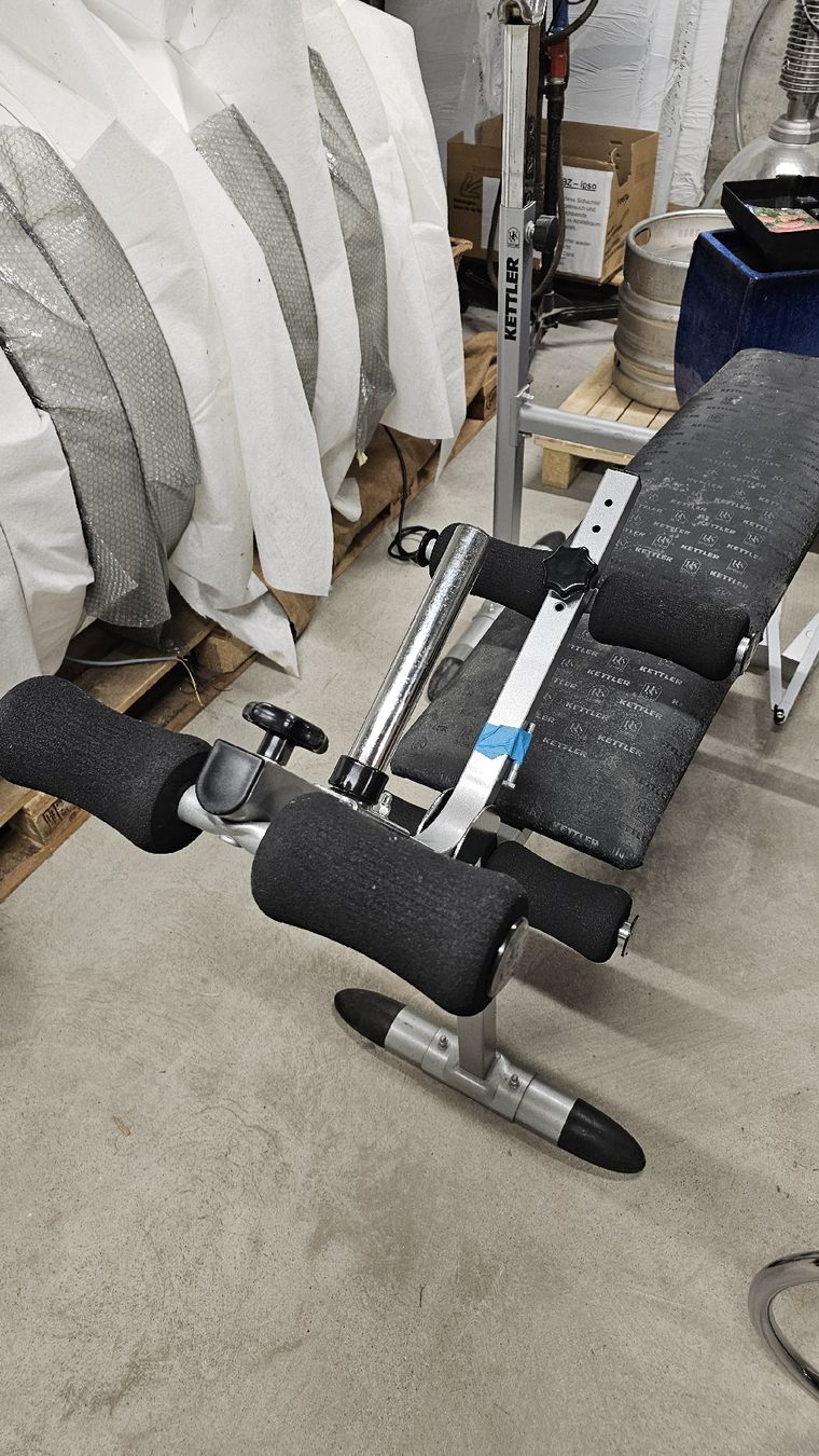 Kettler Hometrainer: Kettler Hantelbank – Usato da Rheinfelden venduto da Moeoep 2