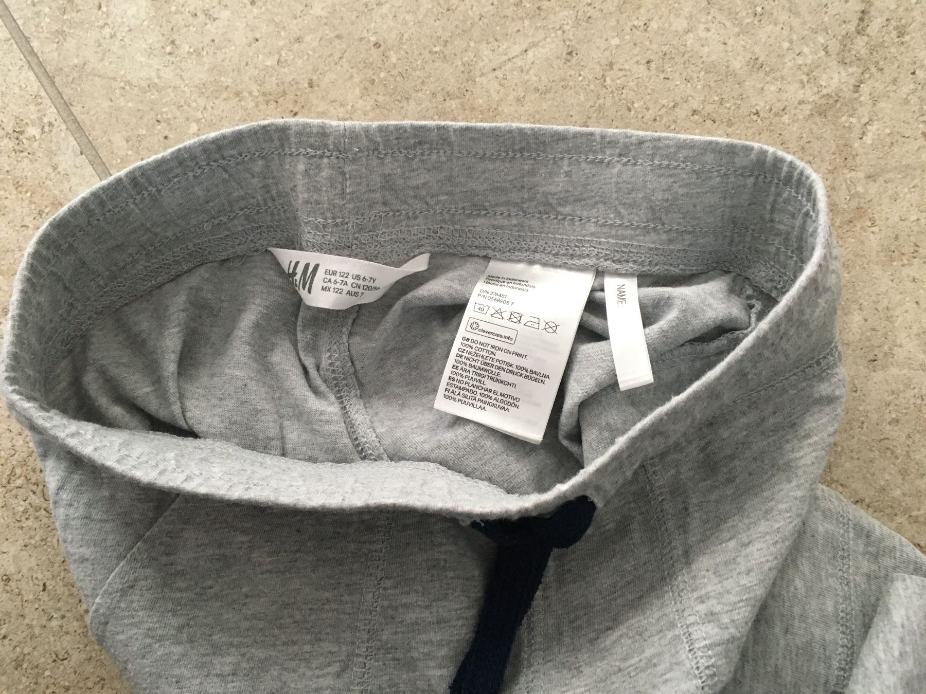 H&M Hosen: Graue Short von H&M Gr. 122 – Neu (gemäss Beschreibung) aus Gächlingen von Tara_devi 2