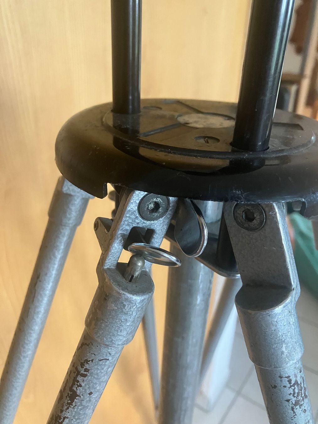 Foba Trépieds & Accessoires: Stativ Foba C40 – D'occasion à Bösingen par Taeke 3