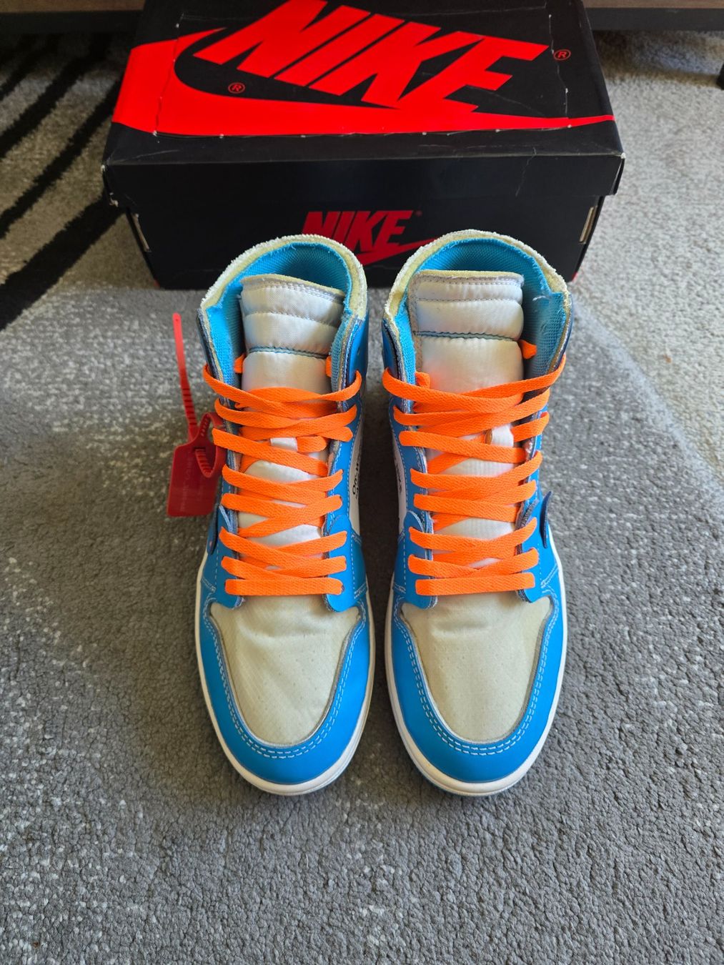 Scarpe da uomo: Jordan 1 High off white UNC – Usato da Bôle venduto da A_Kickstory 1