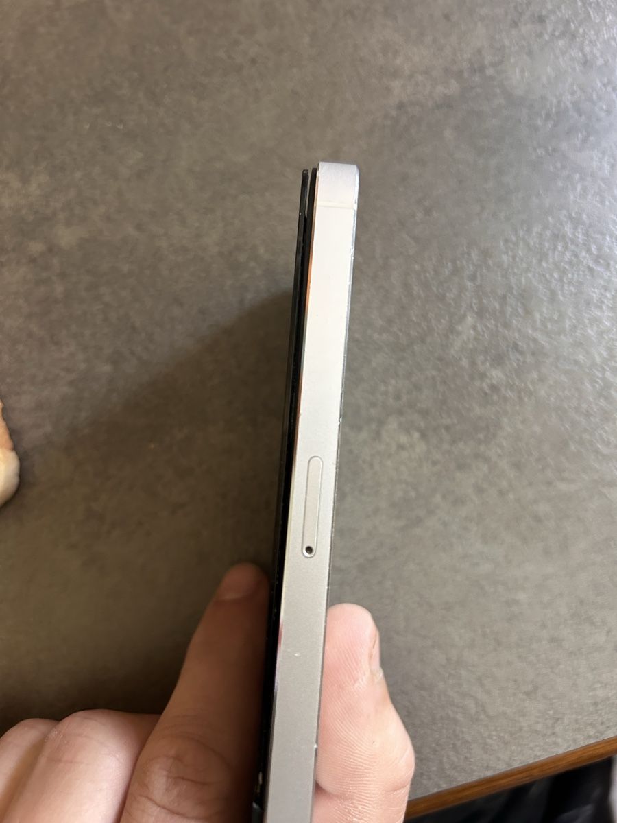 Apple Handys / Smartphones: iPhone 5s Silber 32GB  – Defekt aus Birwinken von Swissseller1408 1