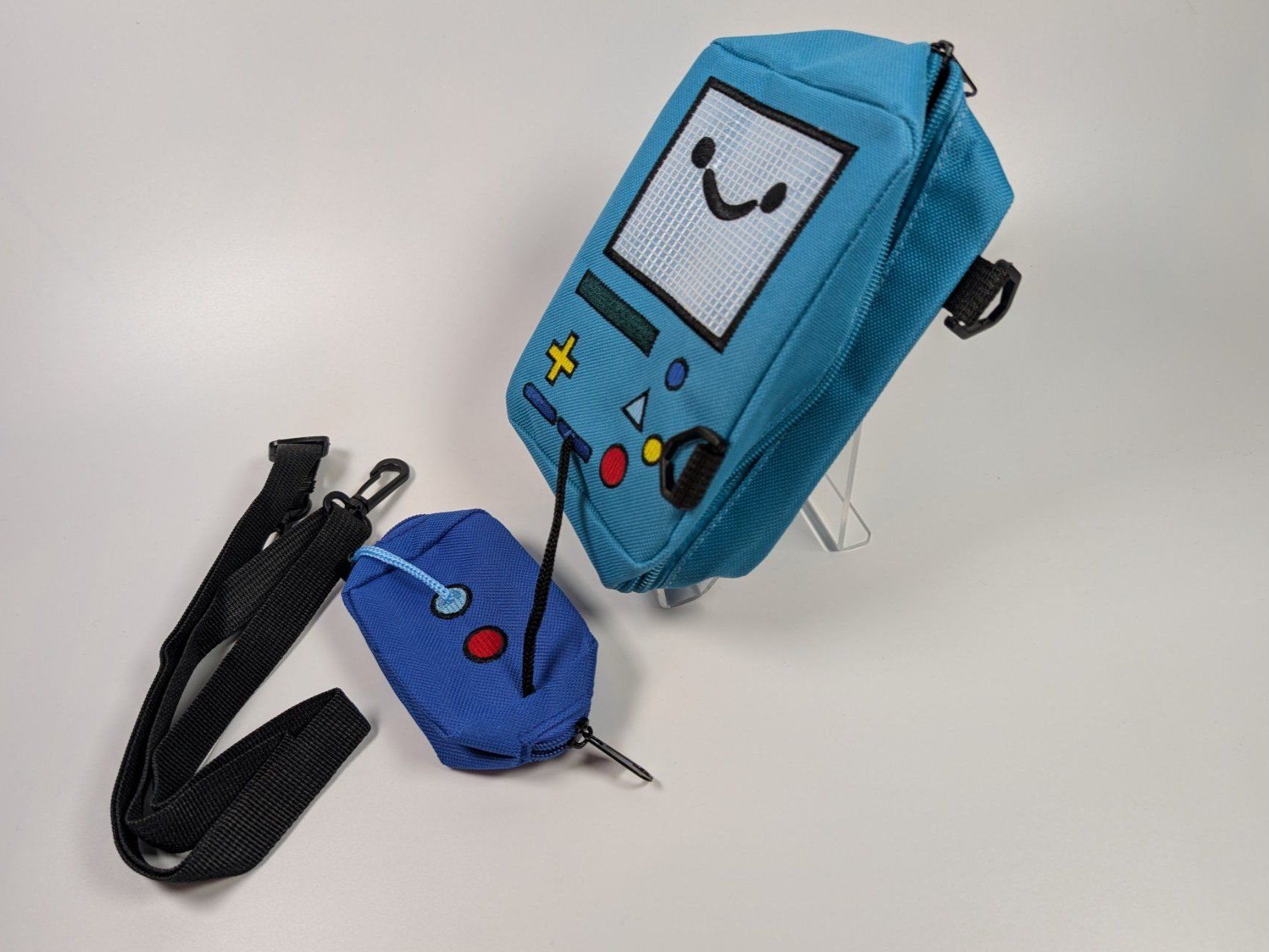 Taschen: BMO Gameboy-Style Umhängetasche – Neu (gemäss Beschreibung) aus Ostermundigen von TradeLab 1