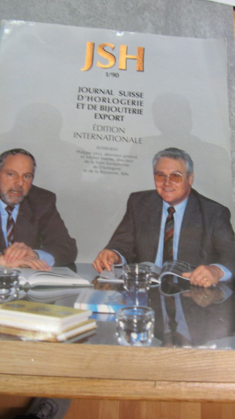 Libri: Katalog Uhren/Schmuck Basel WORLD 1990 – Usato da Hölstein venduto da federhaus