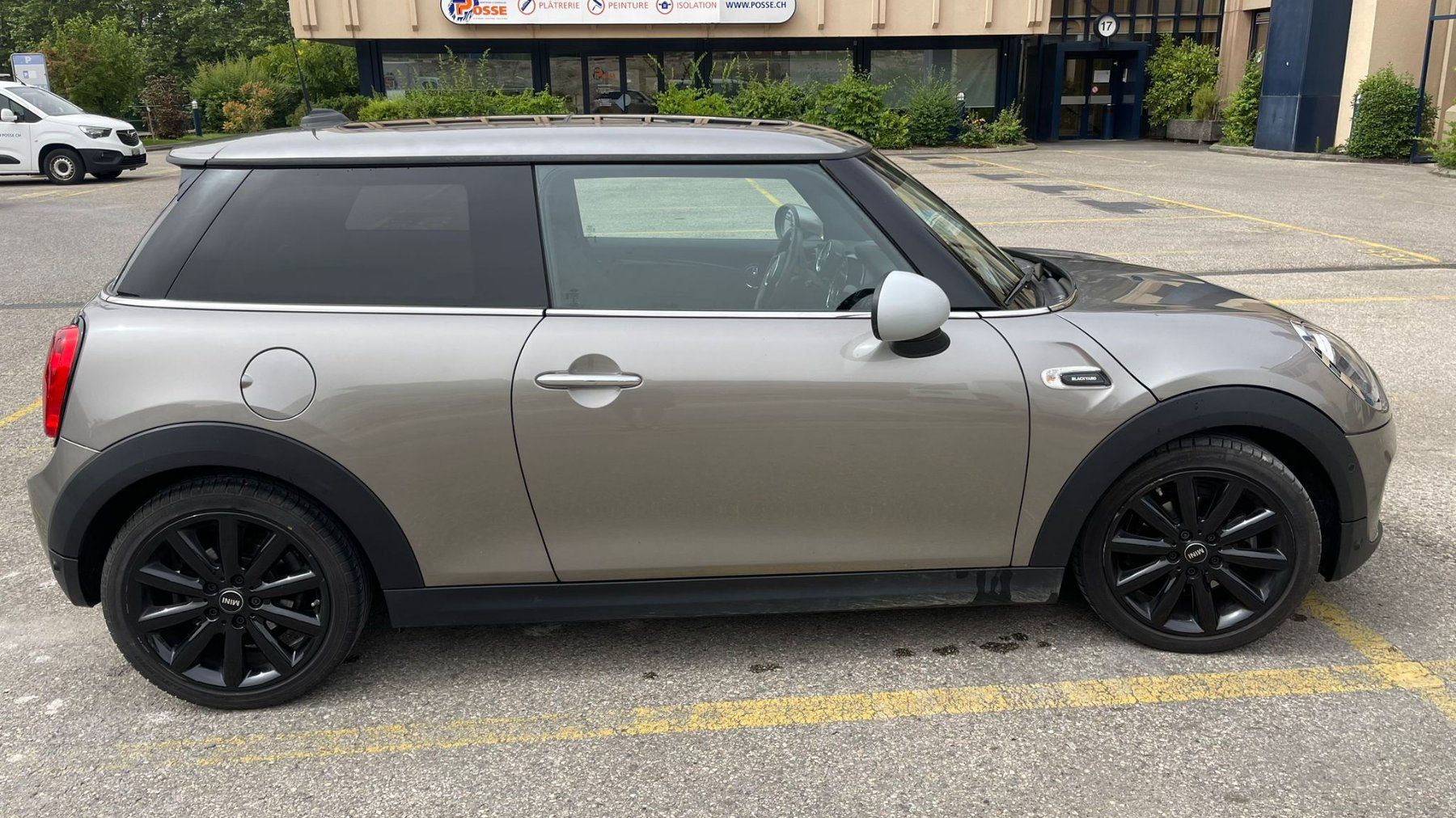 Mini Automobili: Mini Cooper Blackyard – Usato da Renens VD venduto da marclausanne 6